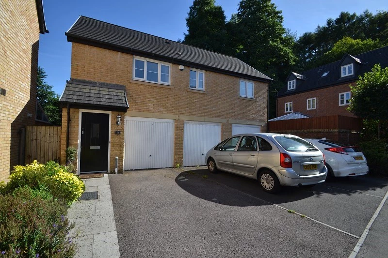 Similar Property: Flat in Whitchurch