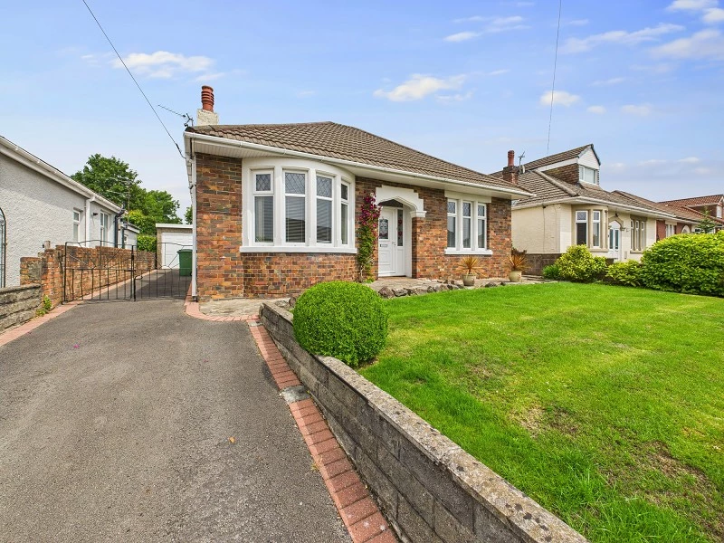 Similar Property: Detached Bungalow in Cardiff