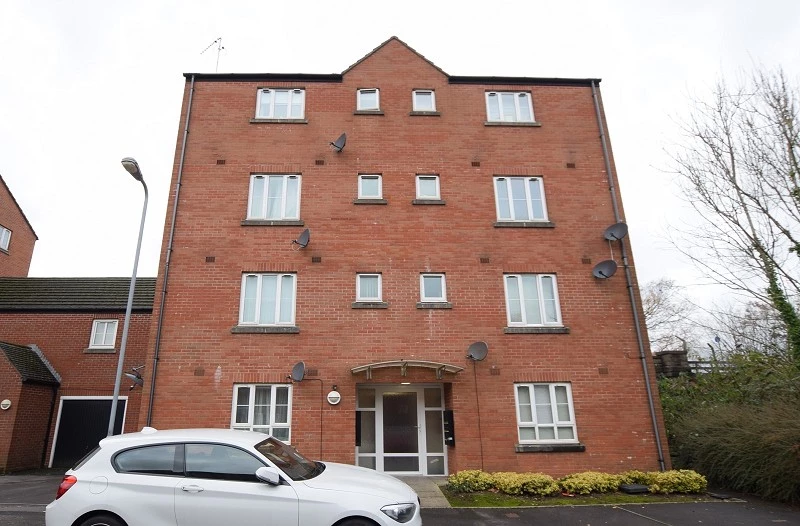 Similar Property: Flat in Cardiff