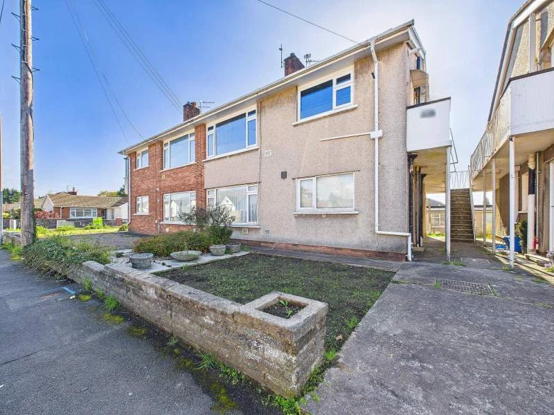 Similar Property: Maisonette in Cardiff