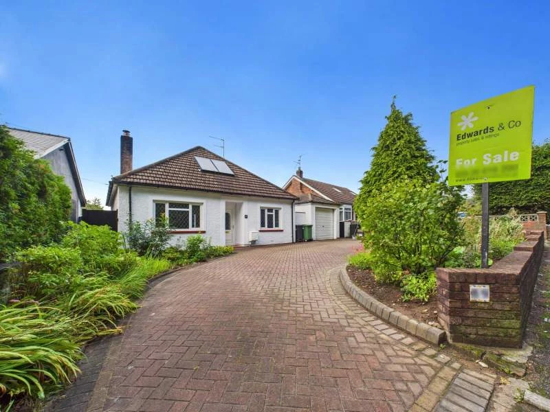 Similar Property: Detached Bungalow in Cardiff
