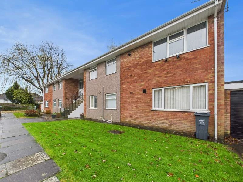 Similar Property: Ground Maisonette in Cardiff
