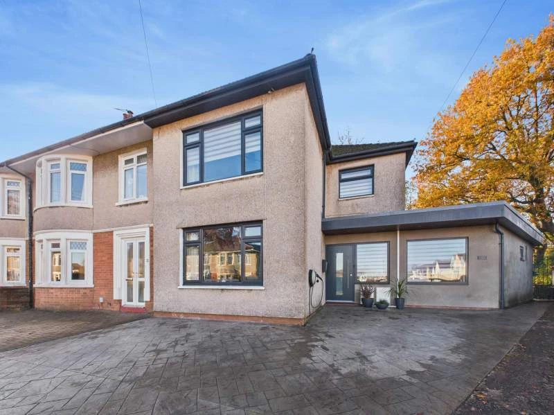 Similar Property: End of Terrace in Cardiff