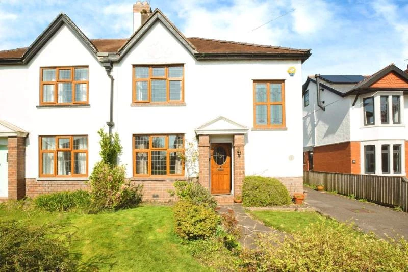 Similar Property: Semi Detached in Cardiff