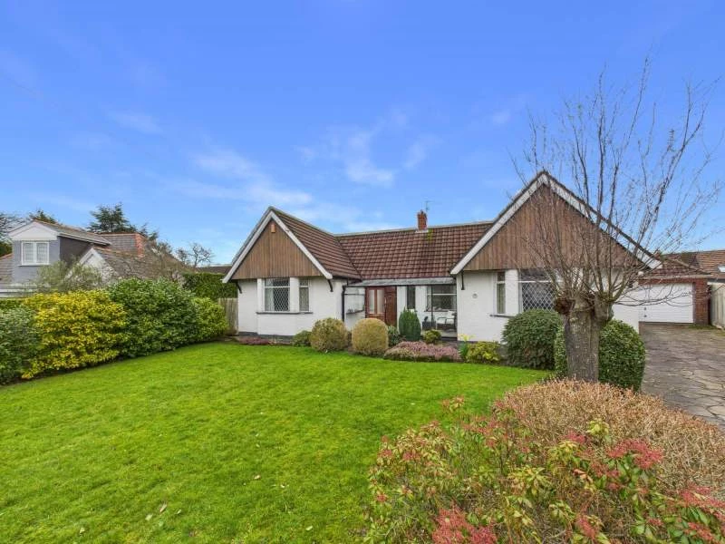 Similar Property: Detached Bungalow in Cardiff