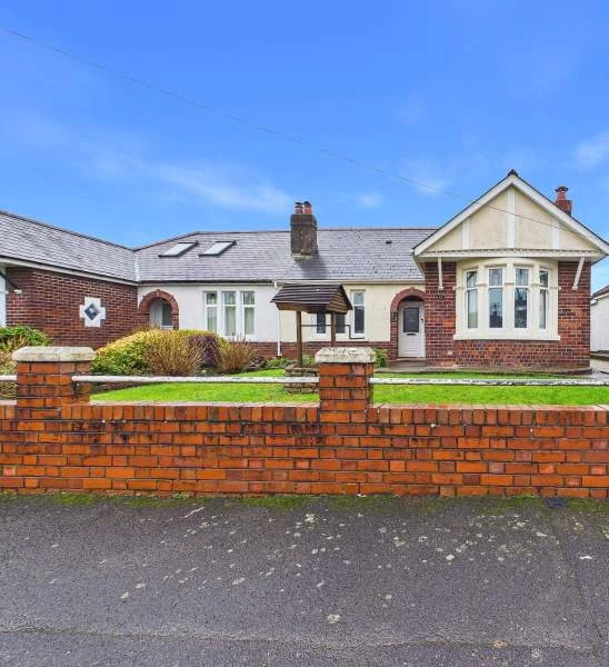 Similar Property: Semi Detached Bungalow in Cardiff
