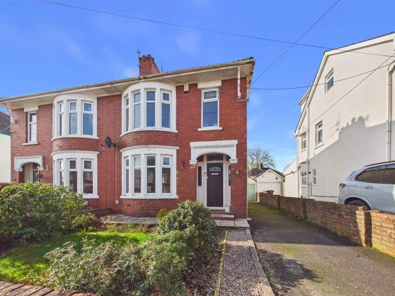 Similar Property: Semi Detached in Cardiff