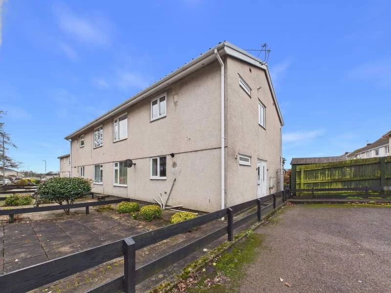 Similar Property: Flat in Cardiff