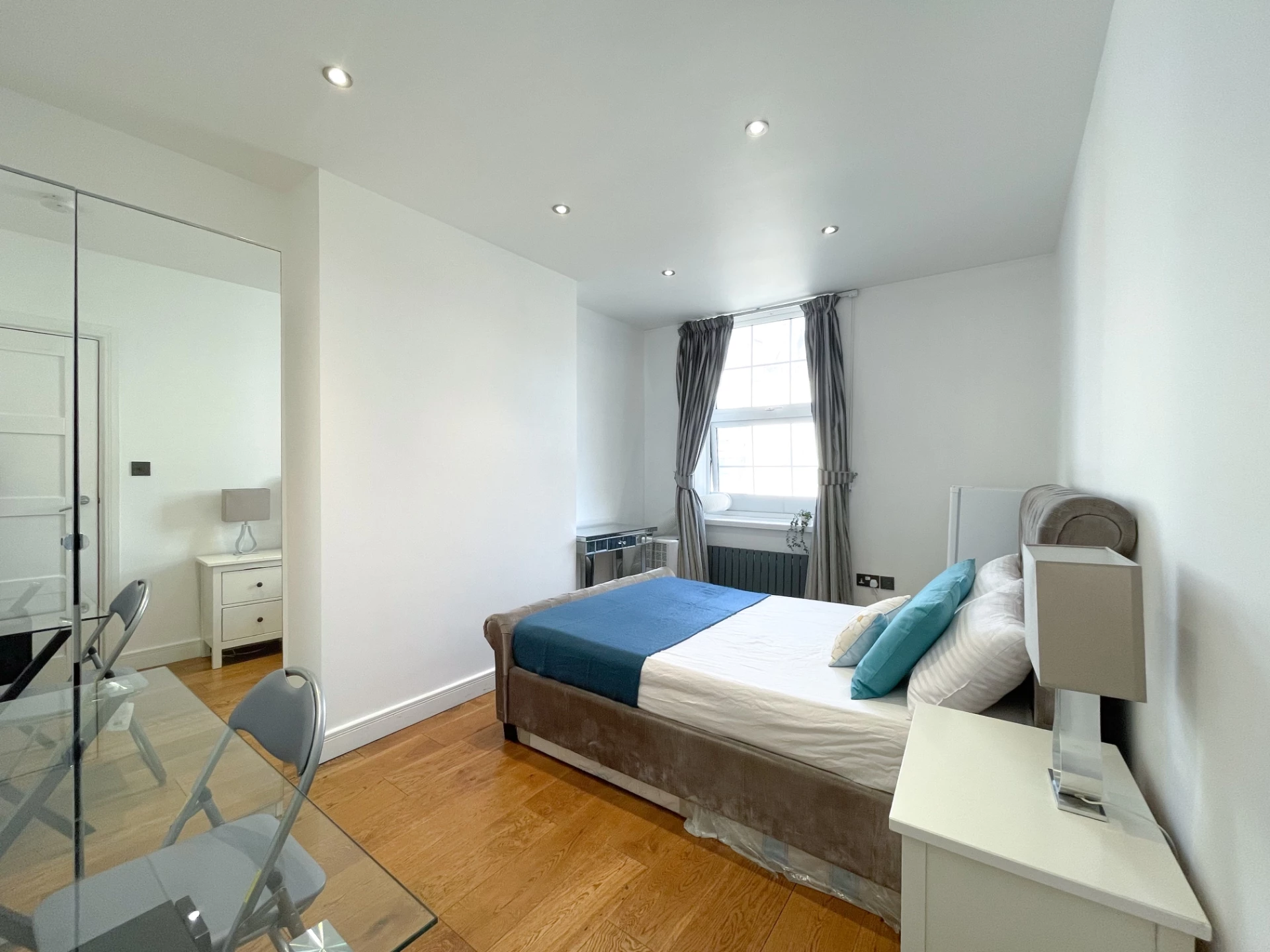 Similar Property: Double Room in Marylebone