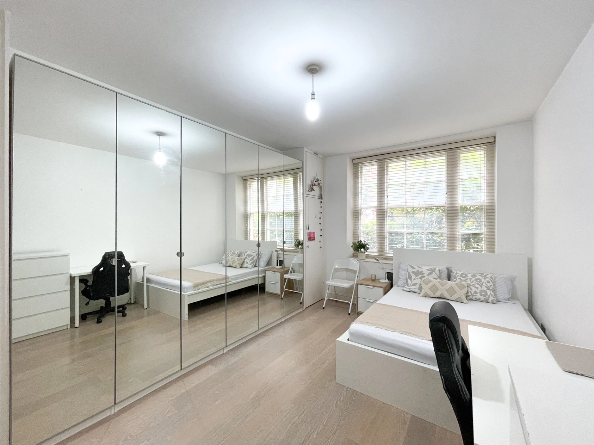 Similar Property: Double Room in Westminster