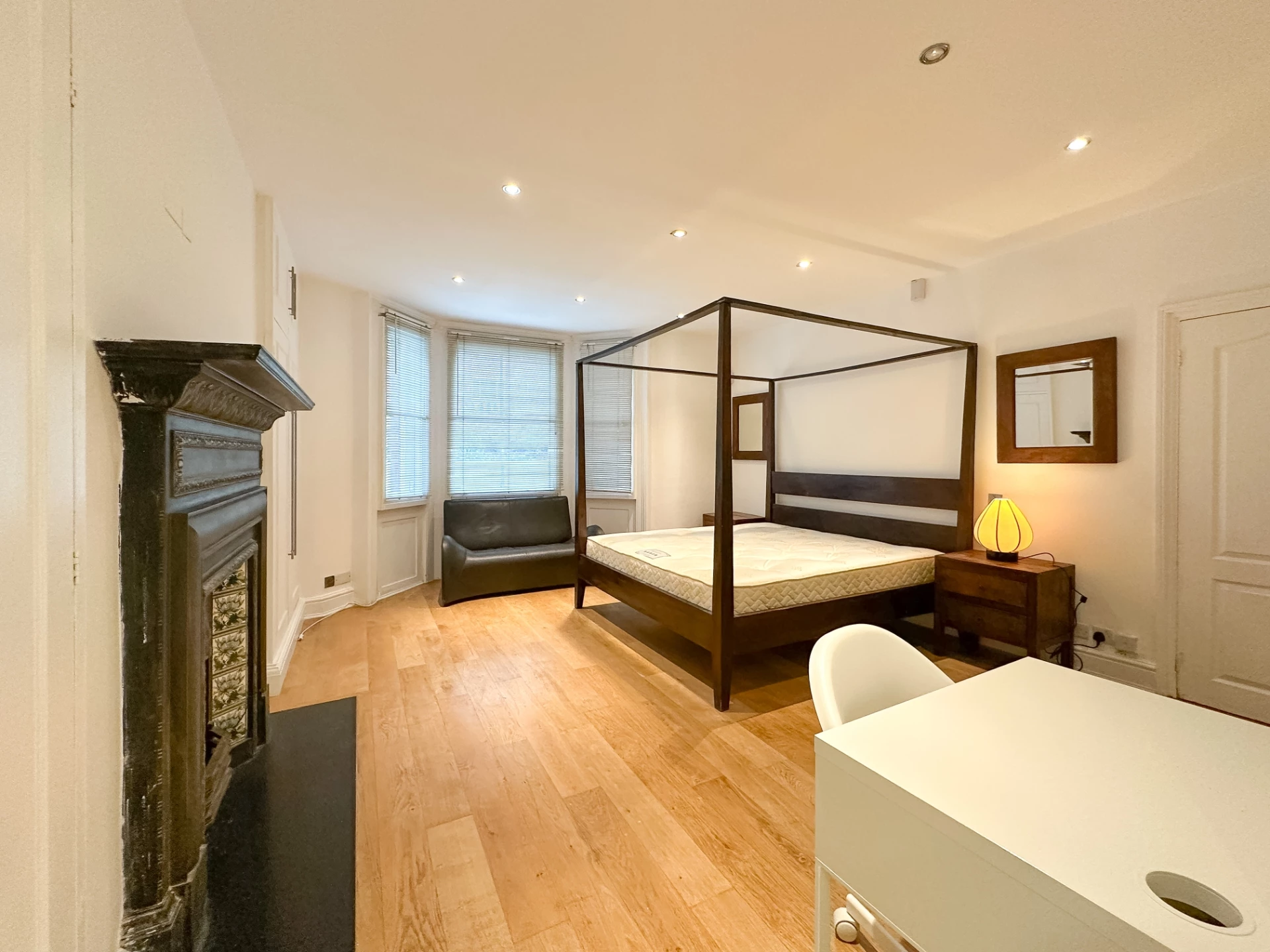 Similar Property: Ensuite Double Room in St John's Wood