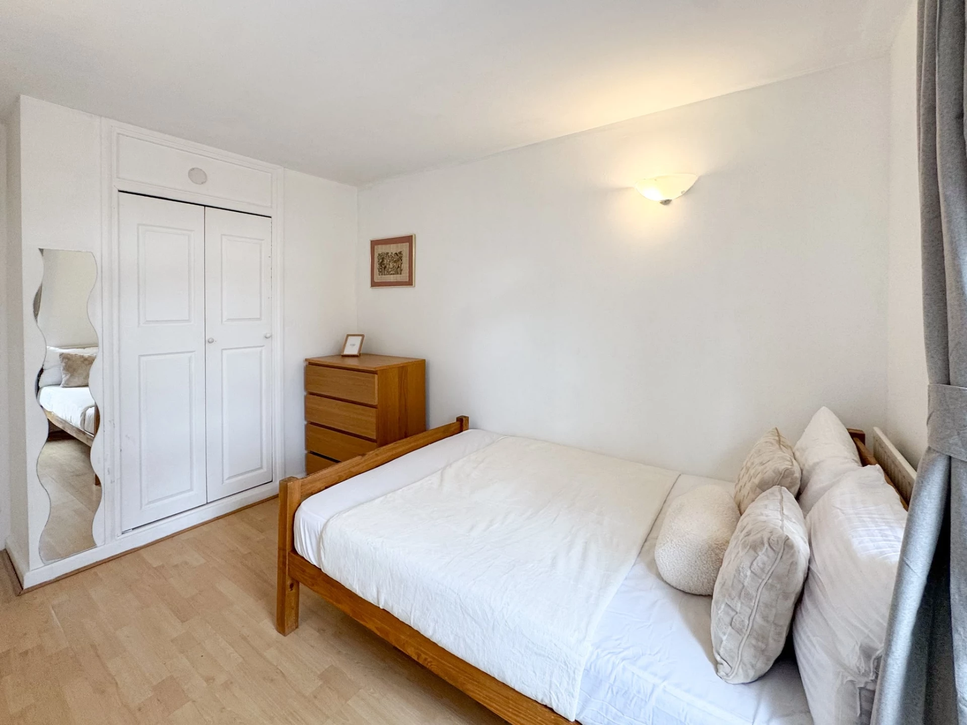Similar Property: Double Room in St. John's Wood