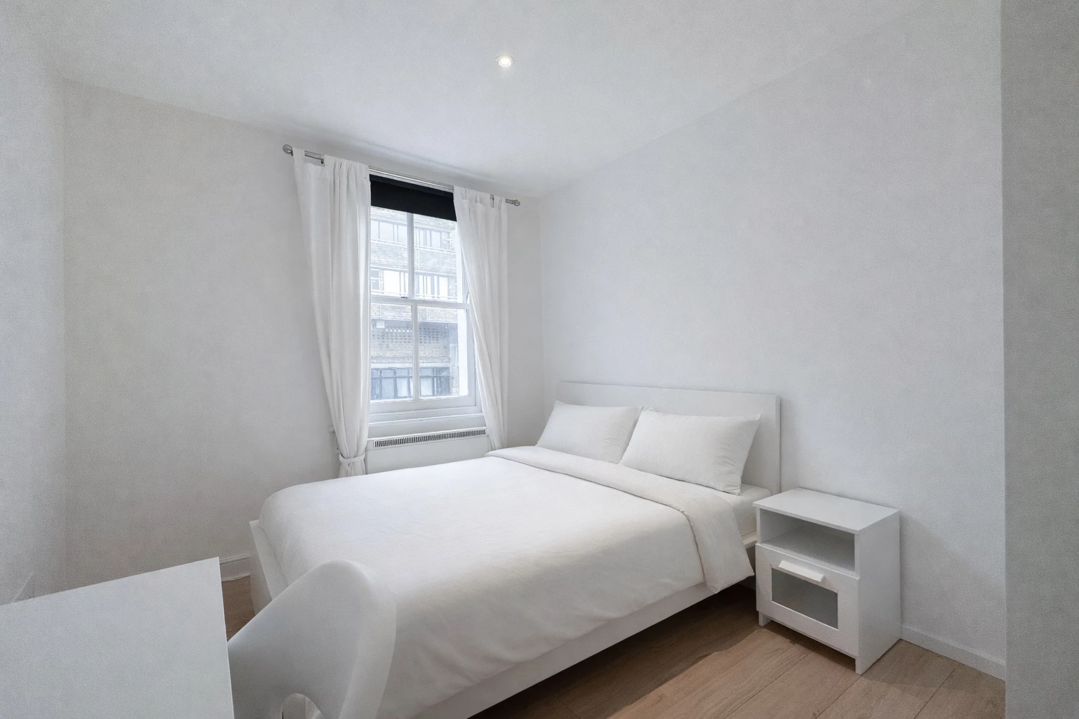 Similar Property: Double Room in Earls Court