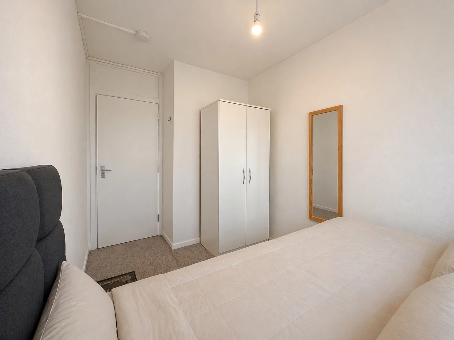 Similar Property: Double Room in Swiss Cottage
