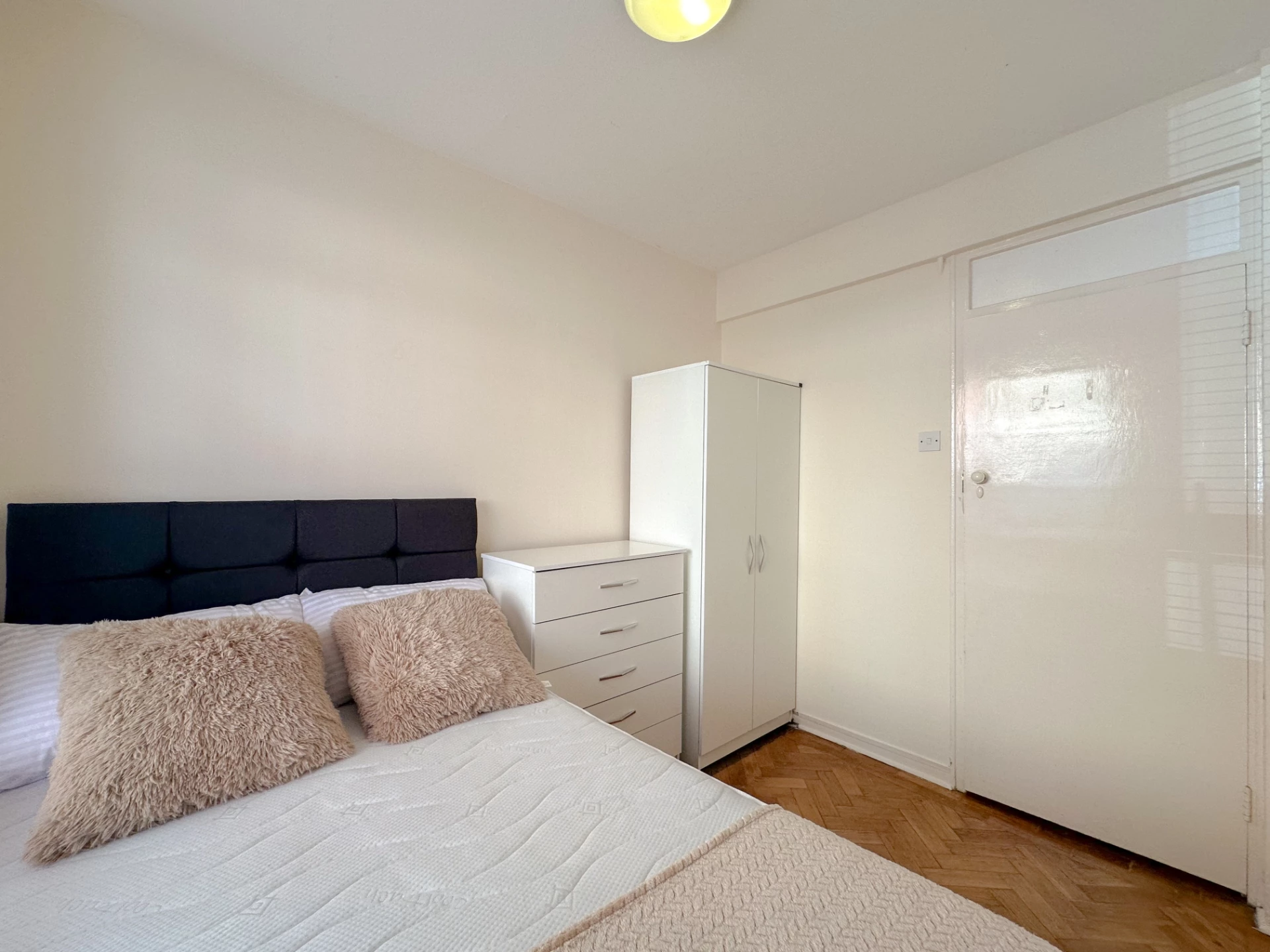 Similar Property: Double Room in St Johns Wood
