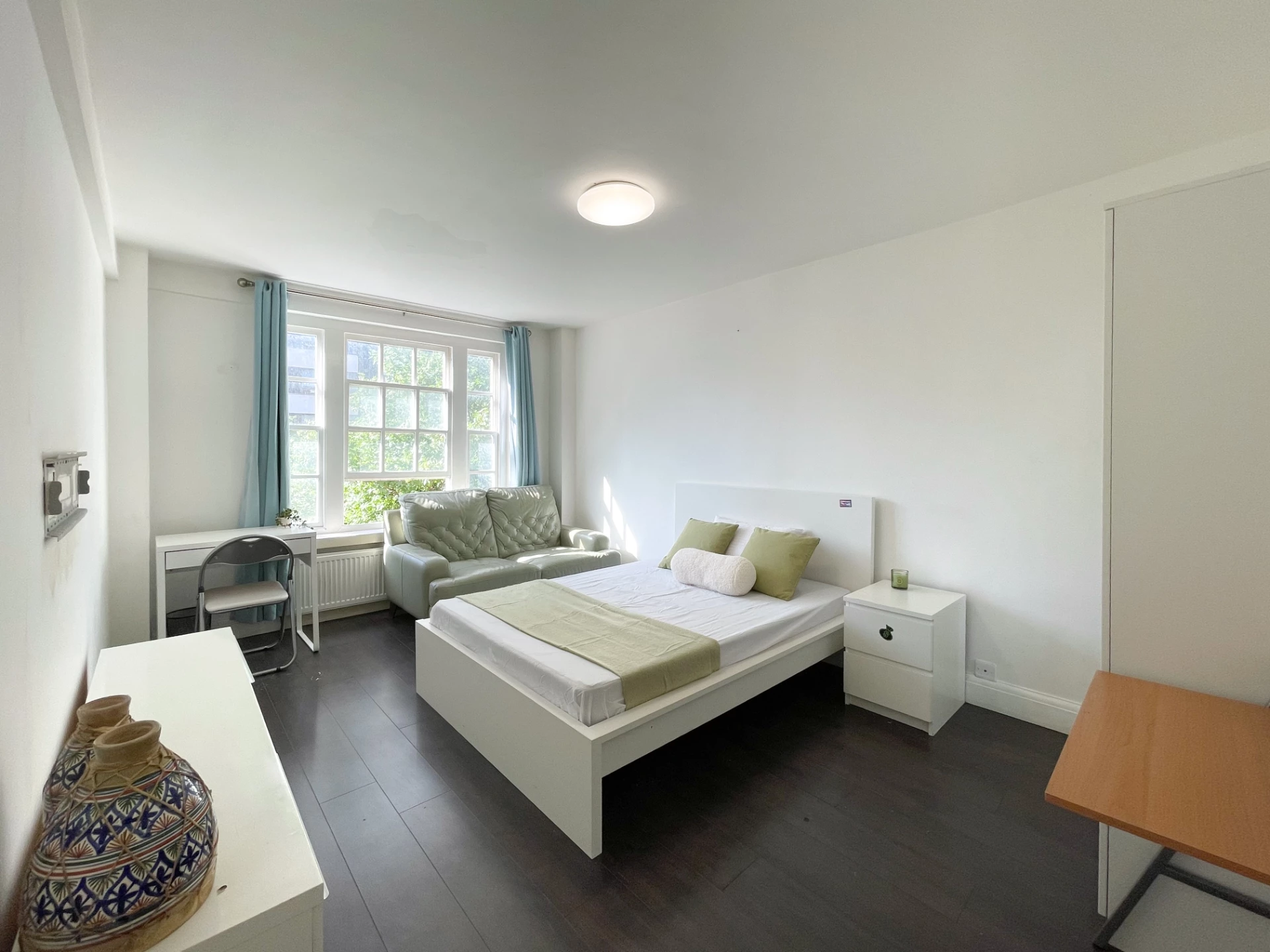 Similar Property: Double Room in Marble Arch
