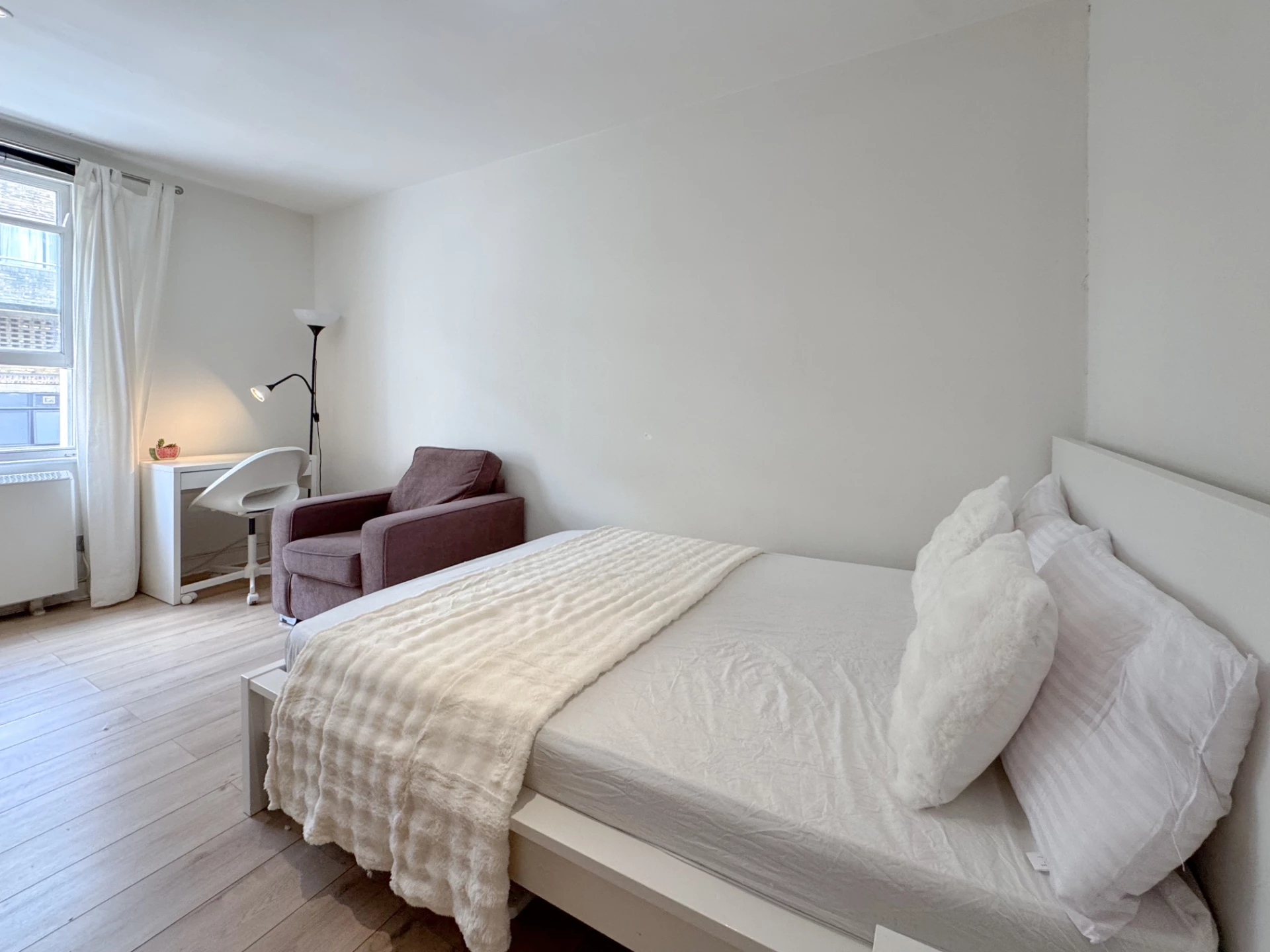 Similar Property: Double Room in Kensington