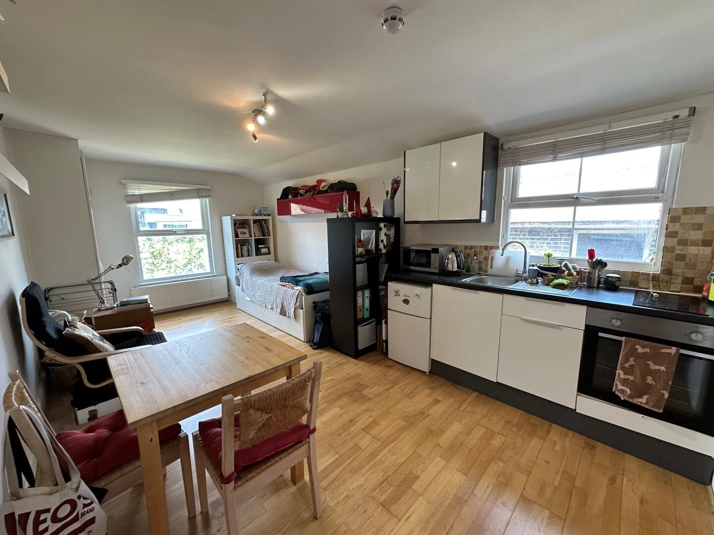Property photo: Green Lanes, London, N4