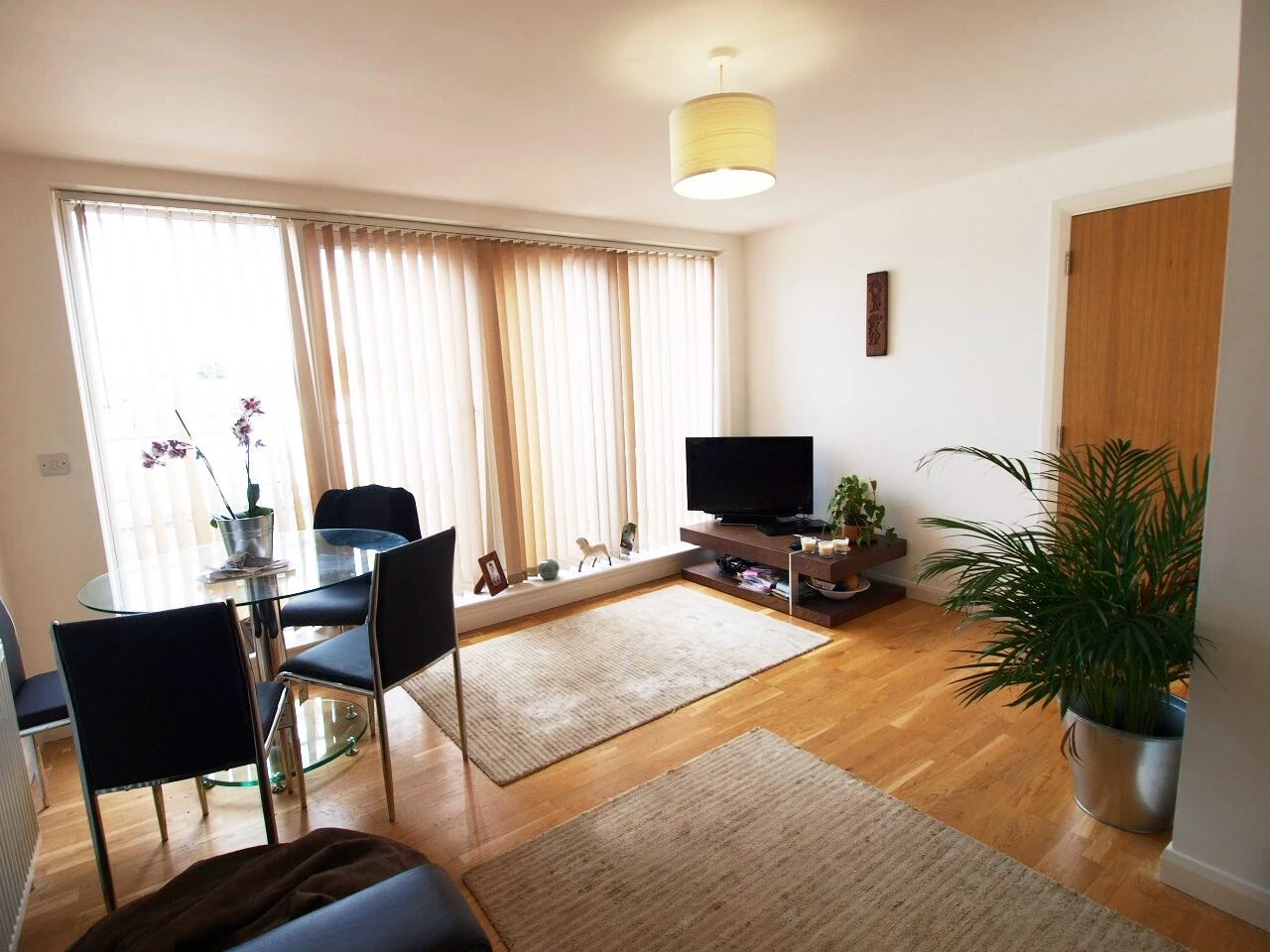 Property photo: Finchley Central, London, N3