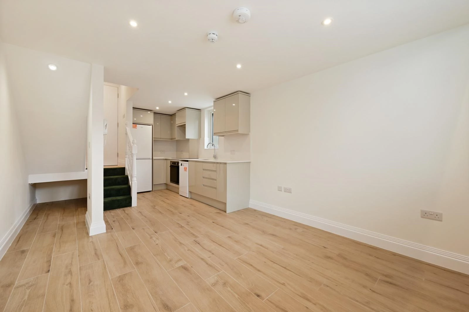 Property photo: Arnos Grove, Arnos Grove, N11