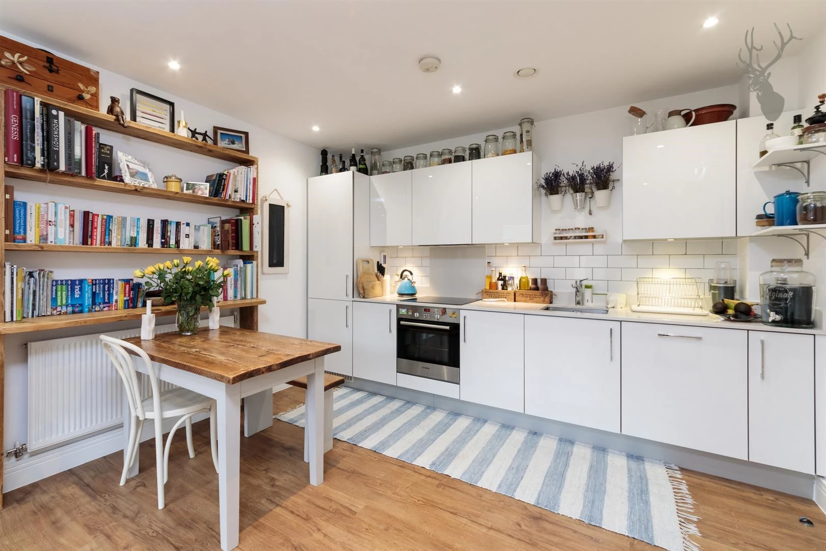 Similar Property: Apartment in Bow