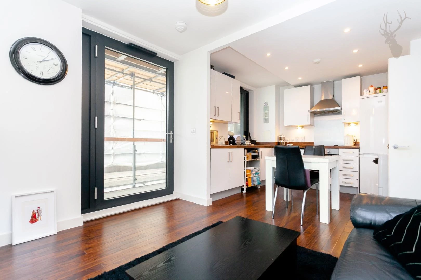 Similar Property: Flat - Purpose Built in 