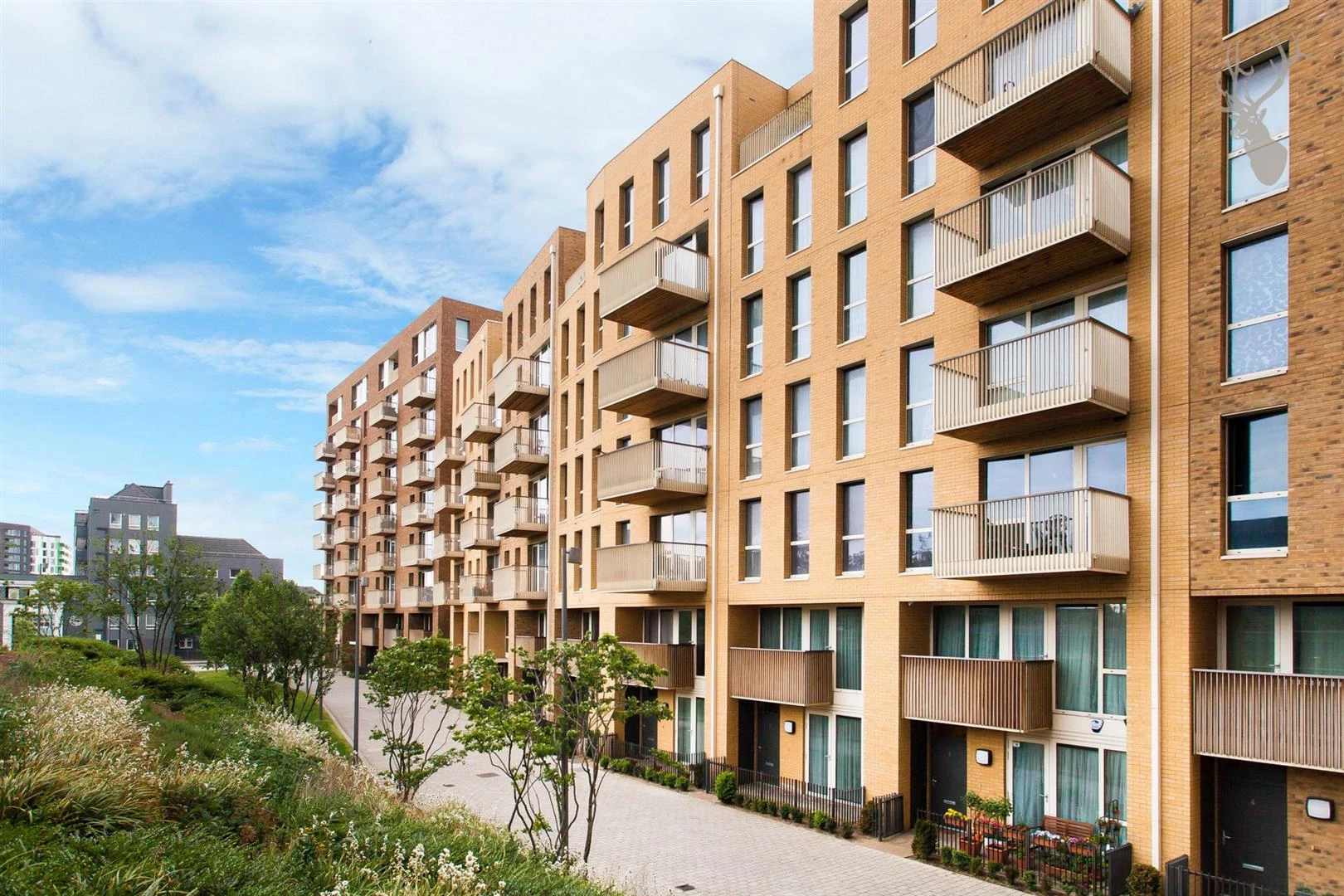 Similar Property: Apartment in Bow