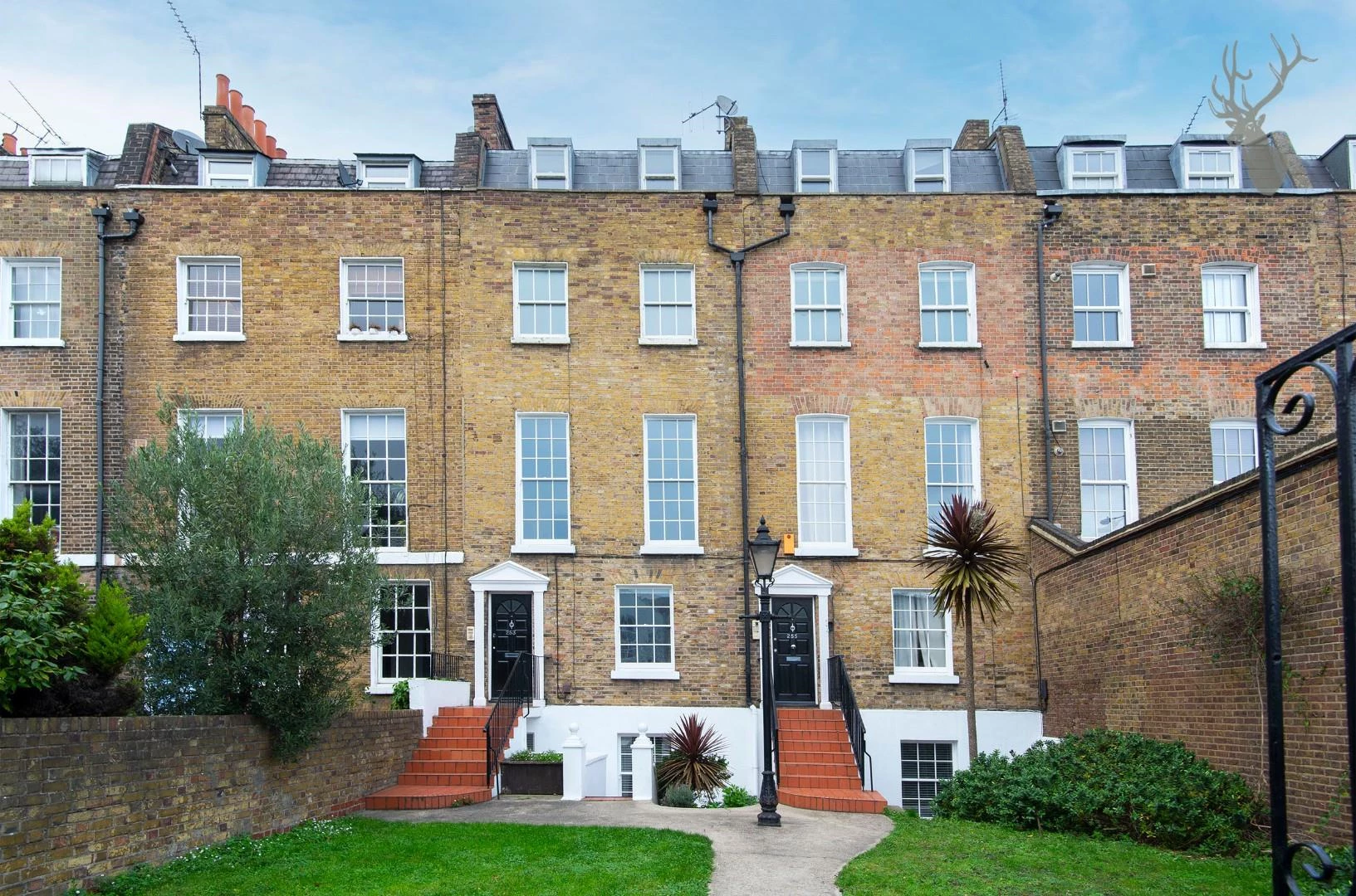 255 Hackney Road London E2