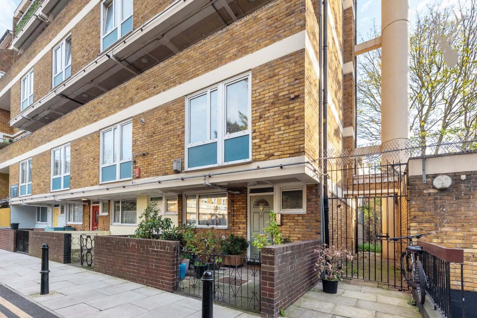 Similar Property: Maisonette - Garden in Bow