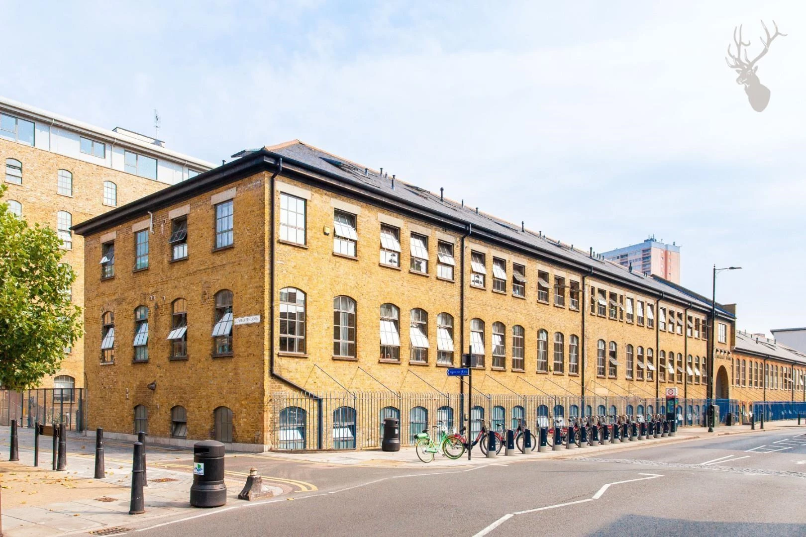 Similar Property: Apartment - Duplex in Victoria Park