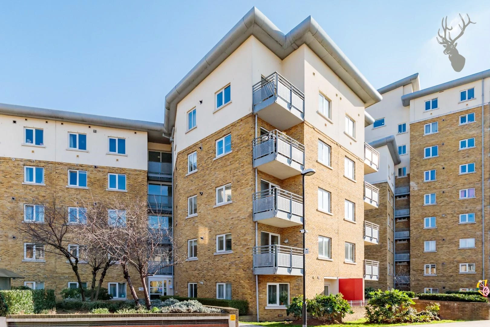 Similar Property: Flat/Apartment in Bow