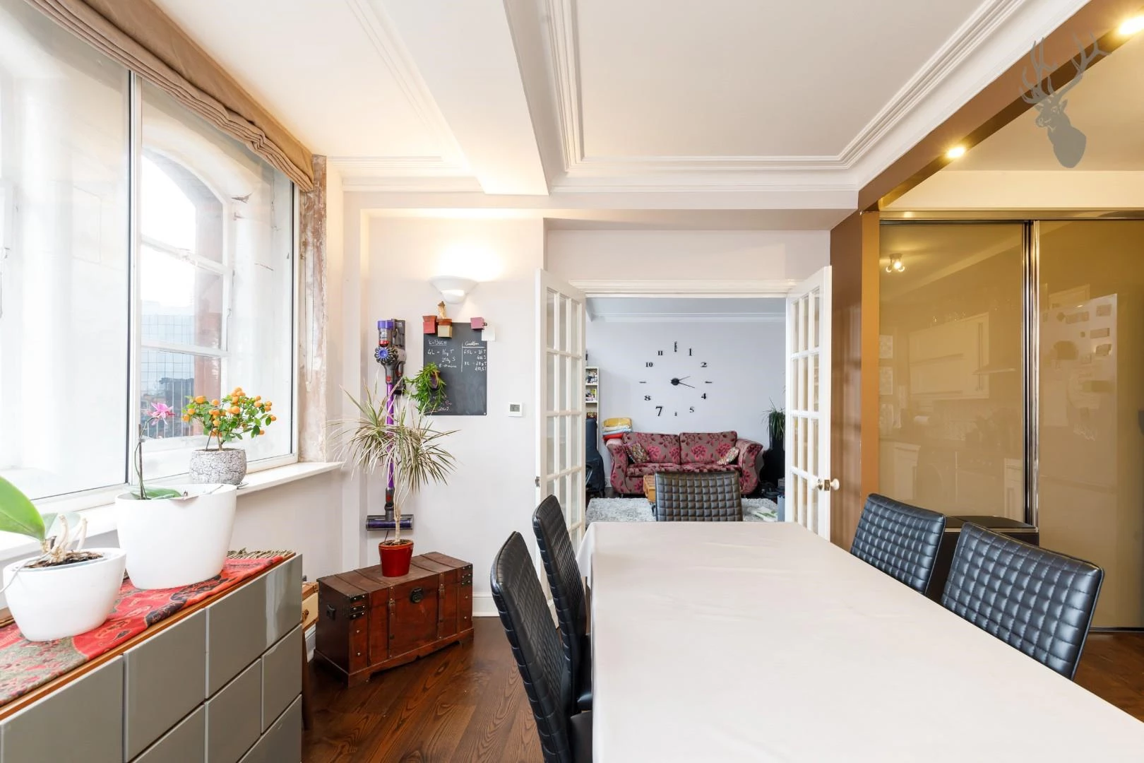 Similar Property: Flat/Apartment in Old Street