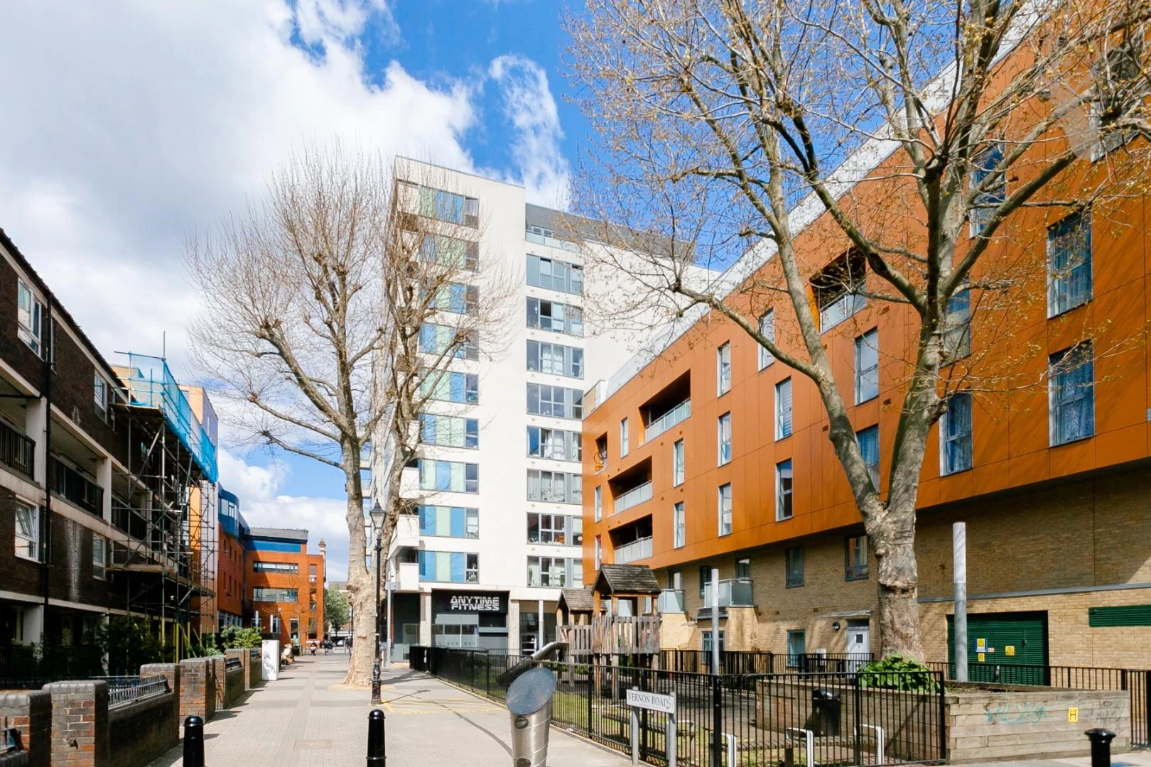 Similar Property: Flat - Purpose Built in Bow