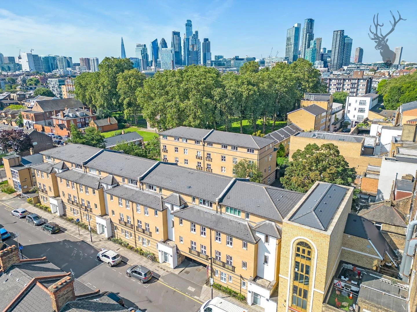 Similar Property: Flat/Apartment in Bethnal Green