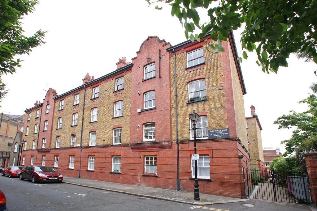 Similar Property: Flat in Bethnal Green