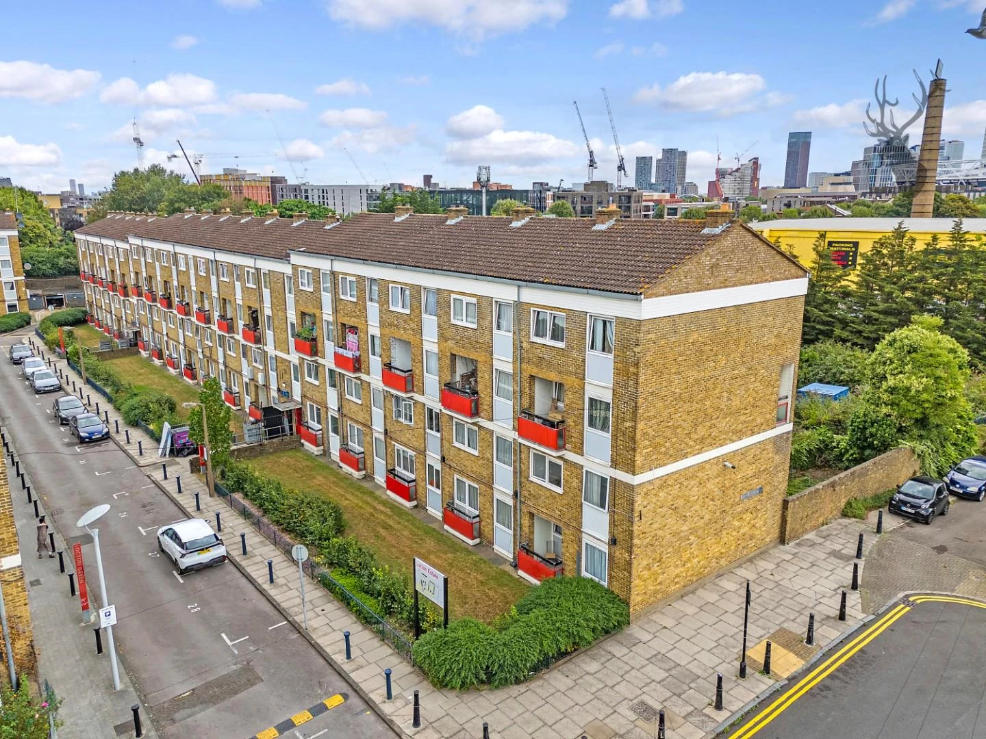 Similar Property: Maisonette - Duplex in Bow