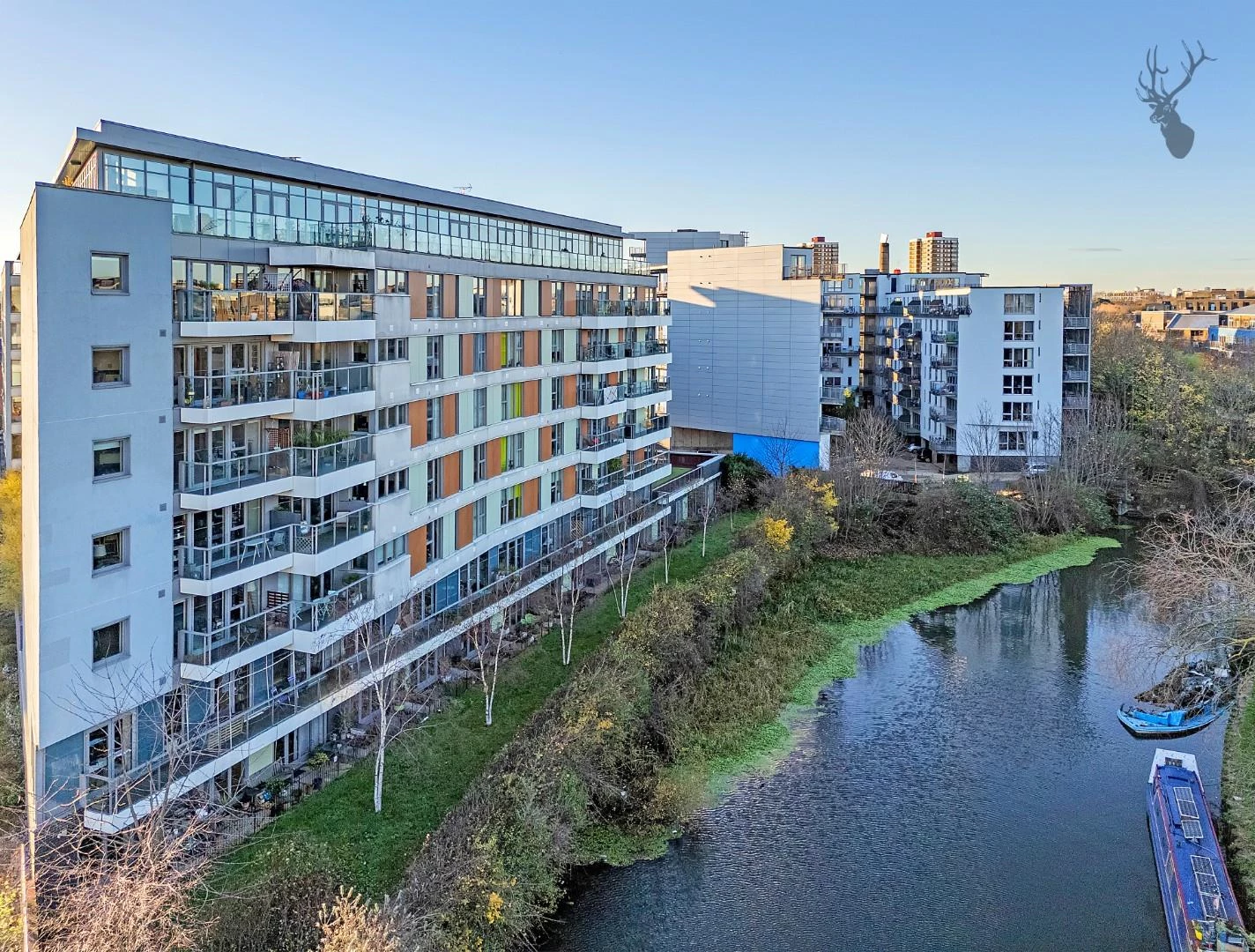 Similar Property: Flat - Purpose Built in 