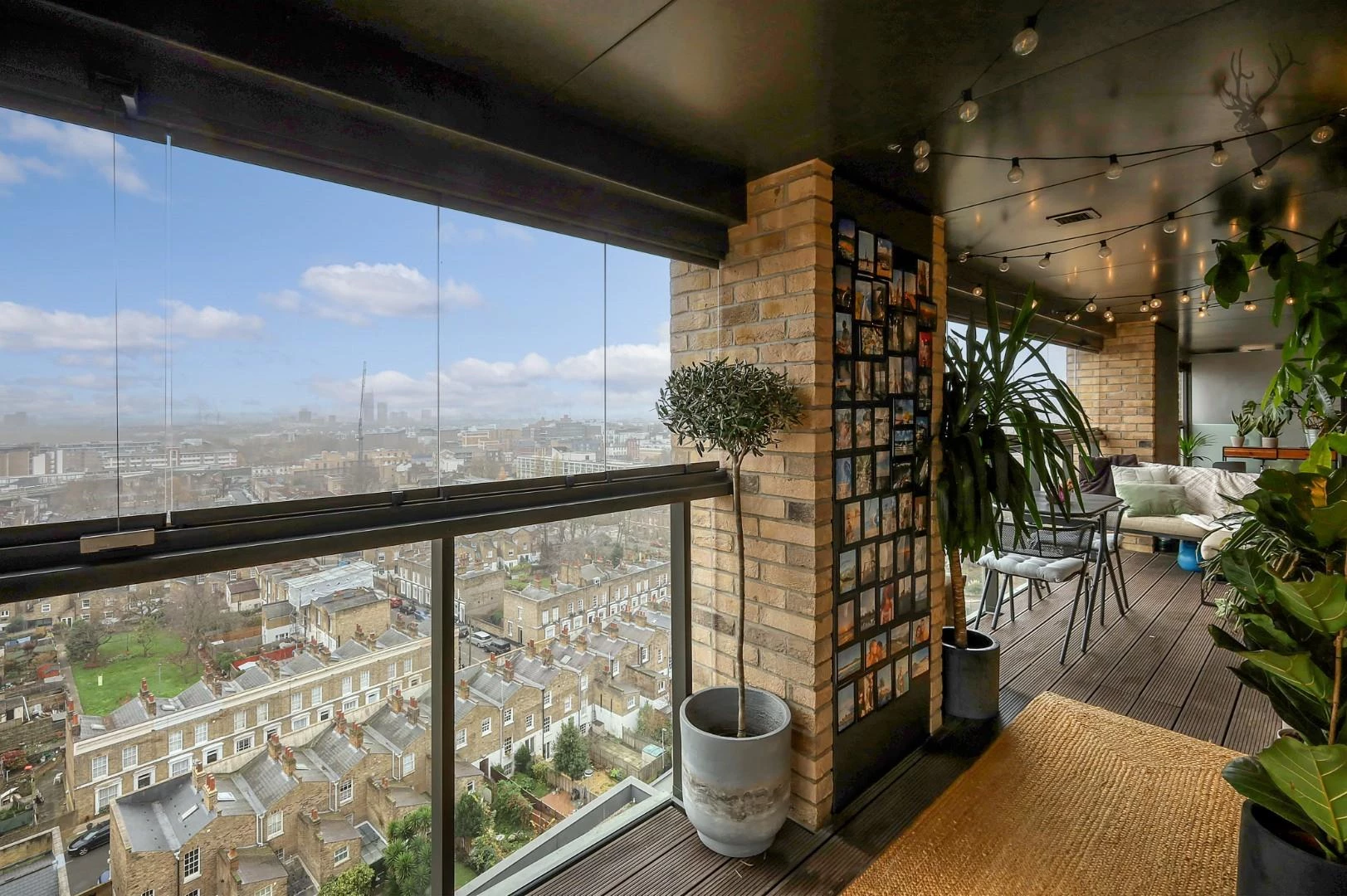 Similar Property: Flat - Purpose Built in Stepney Green