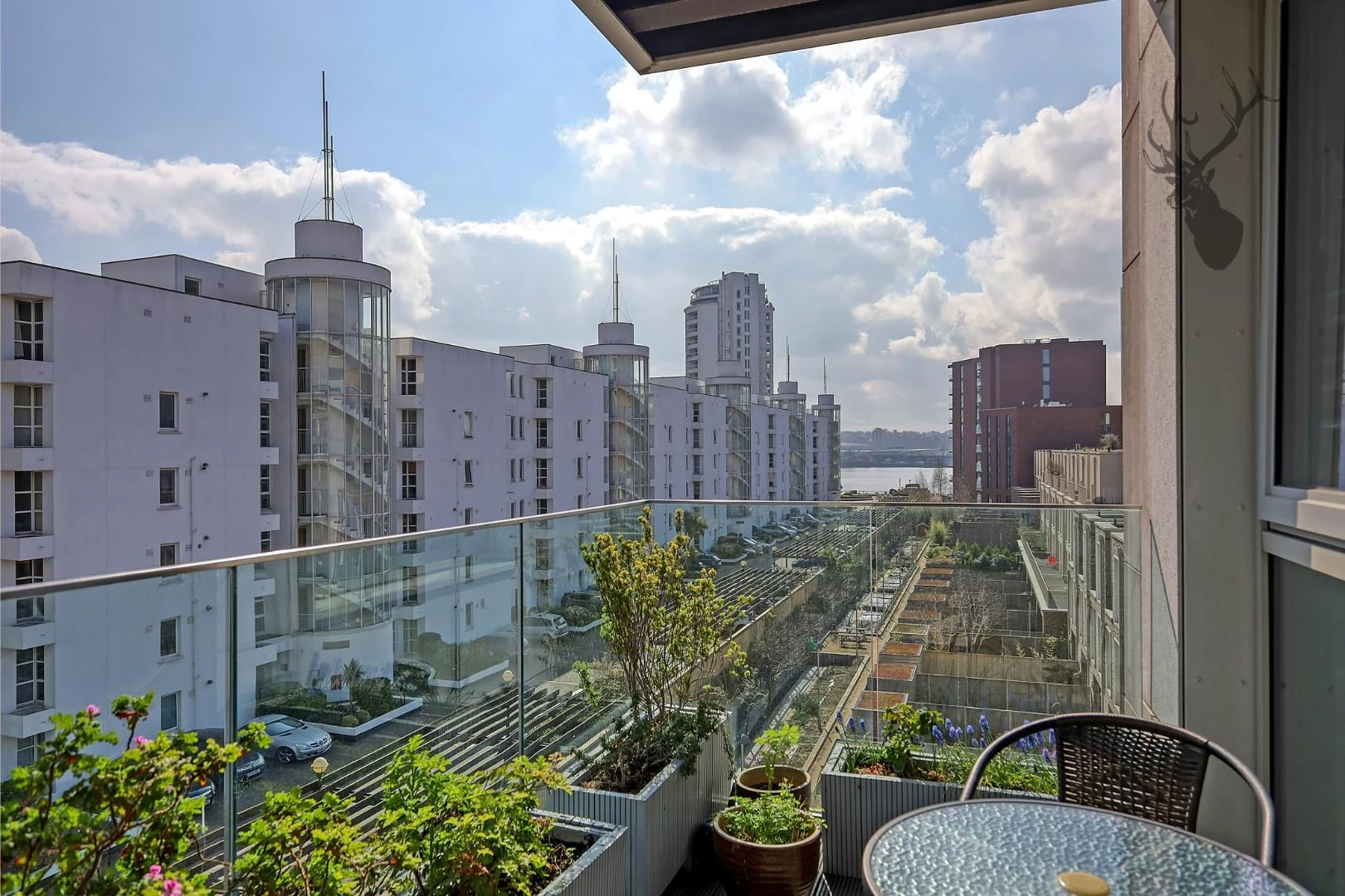 Similar Property: Flat - Purpose Built in Royal Docks
