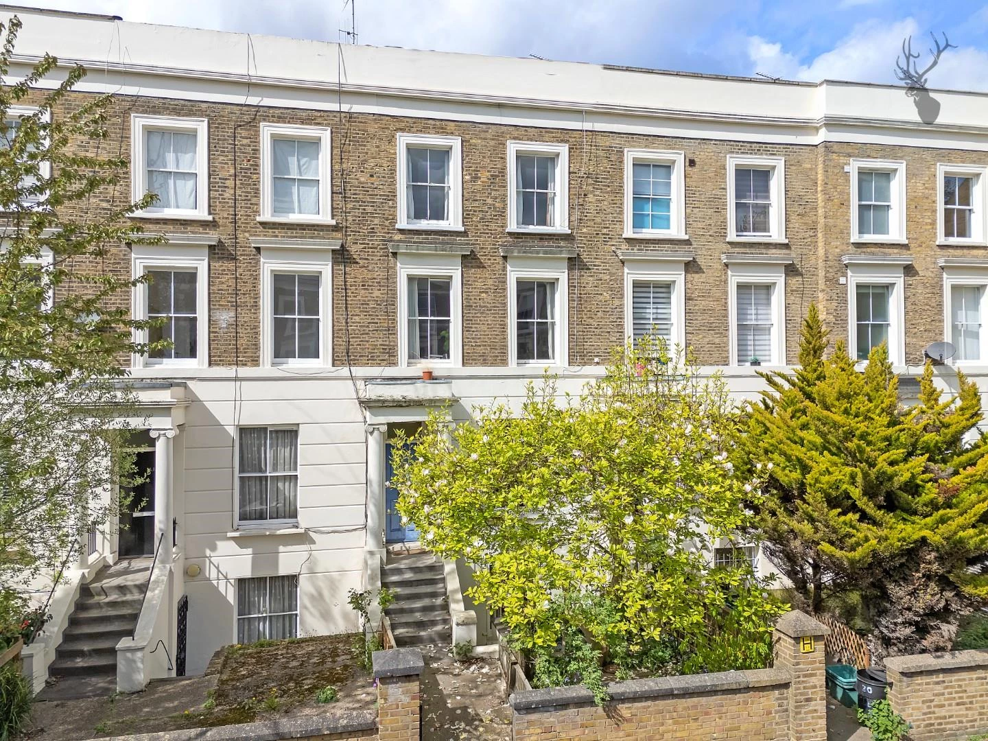 Similar Property: Apartment - Duplex in De Beauvoir