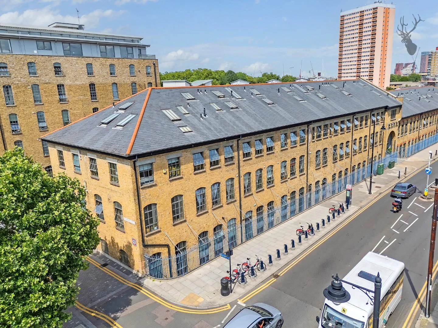 Similar Property: Apartment - Conversion in Bow