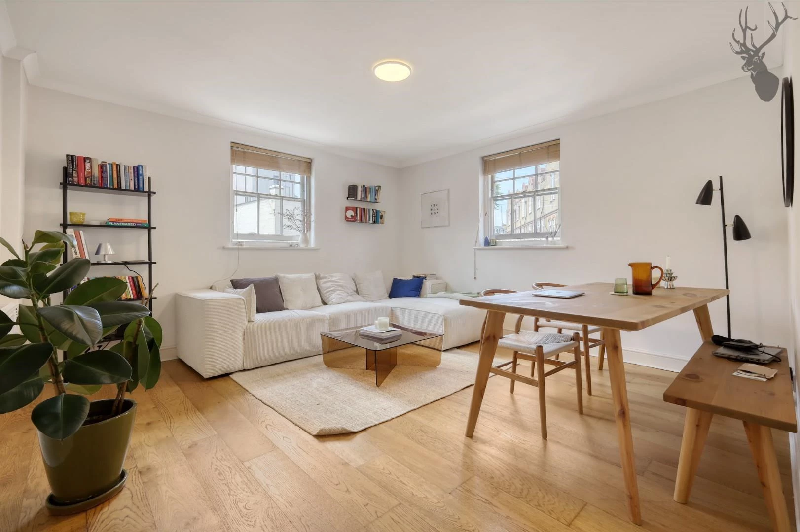 Similar Property: Apartment in Bethnal Green
