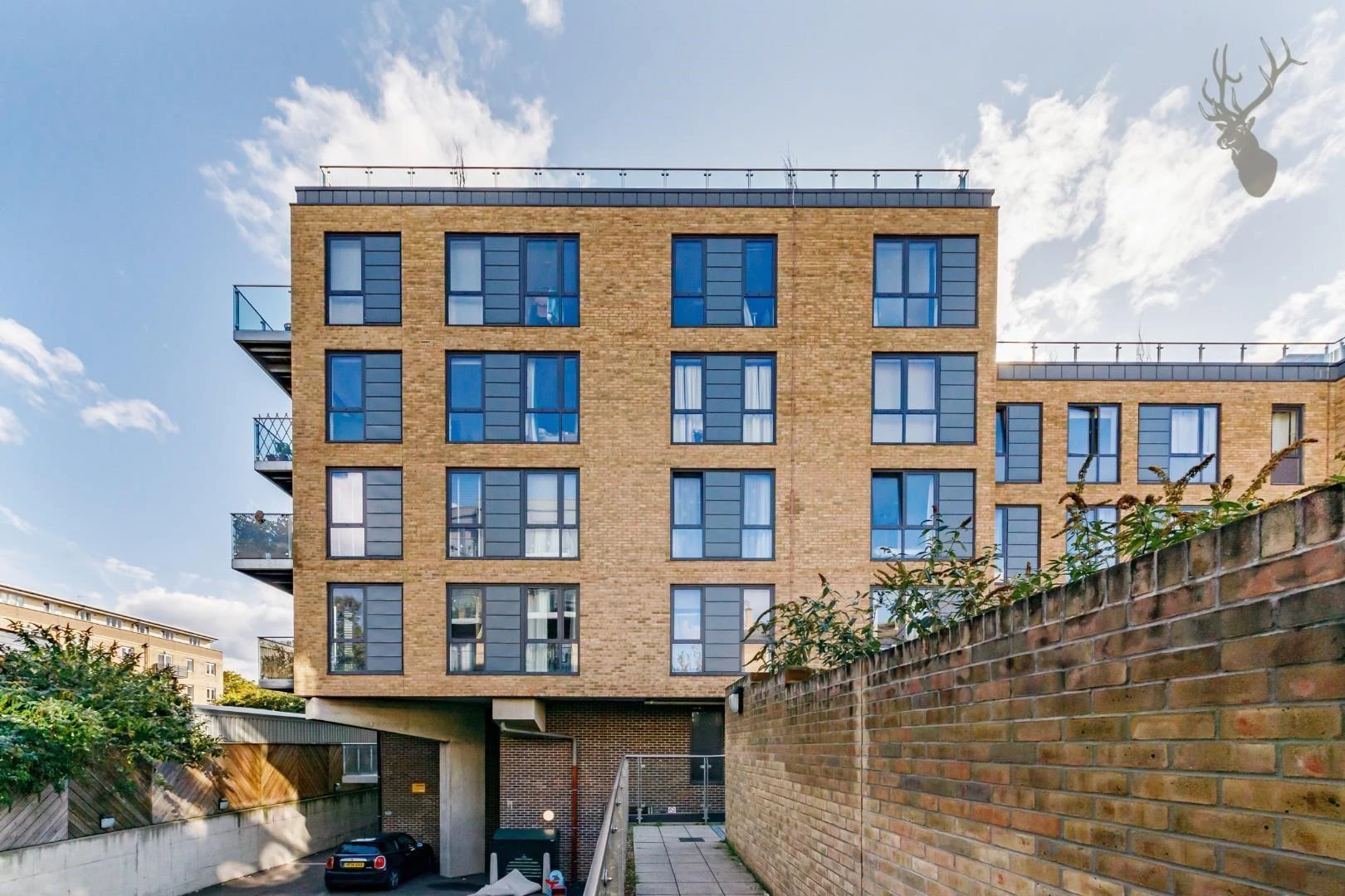 Similar Property: Apartment - First Floor in Bow