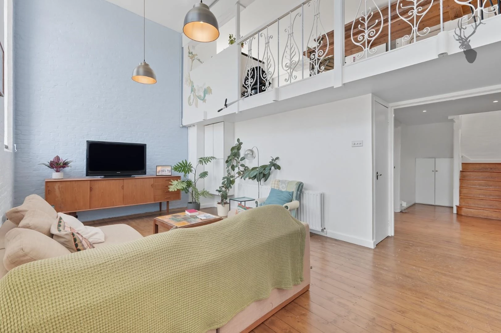 Similar Property: Apartment - Conversion in Bethnal Green