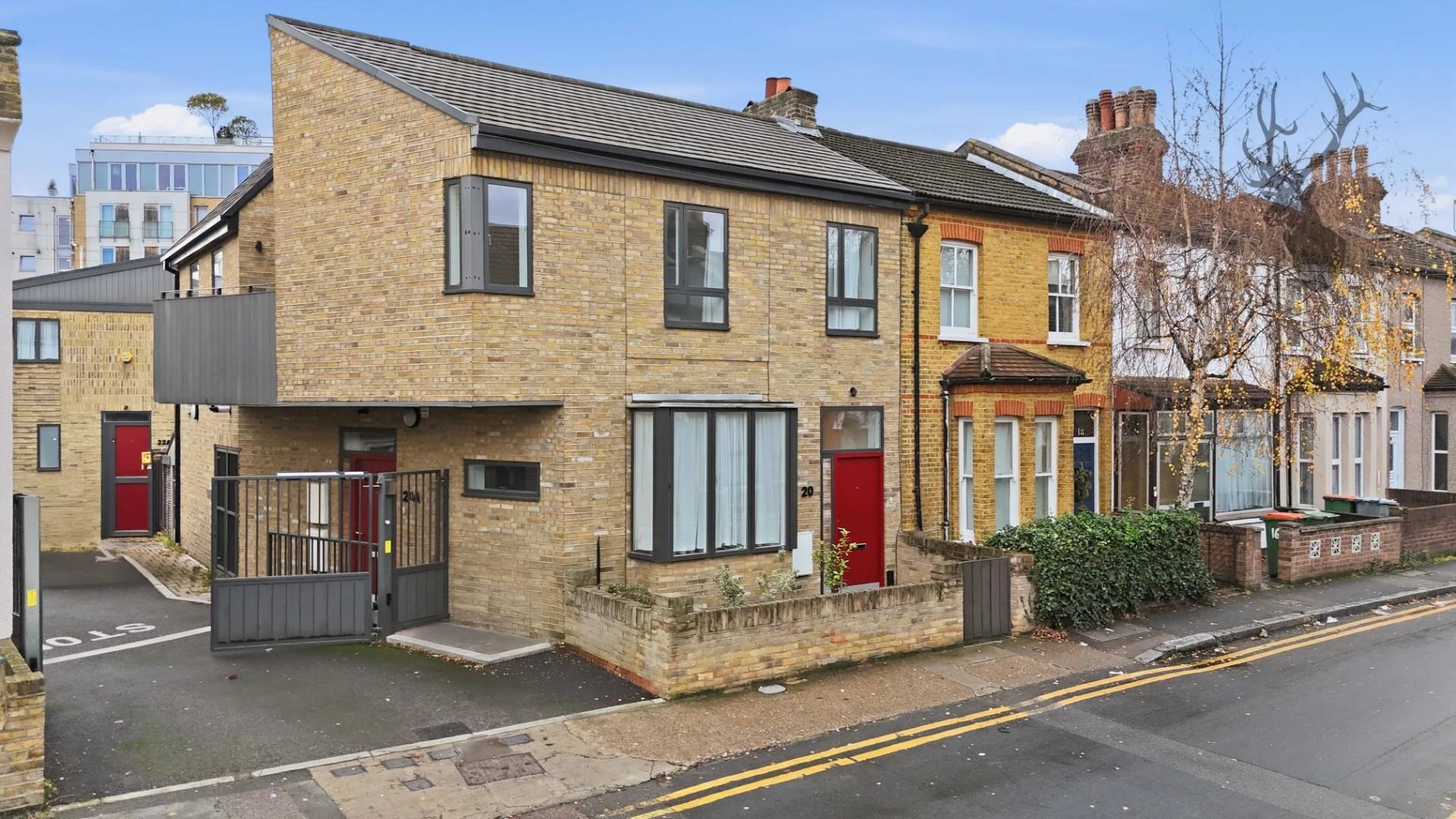 Similar Property: Maisonette - Garden in Forest Gate