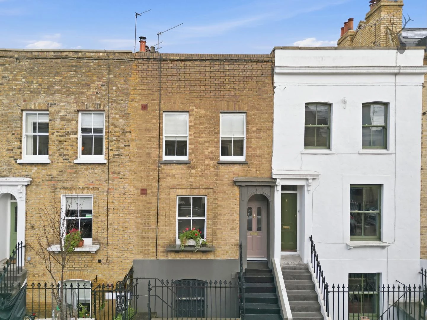 Similar Property: House in Bow