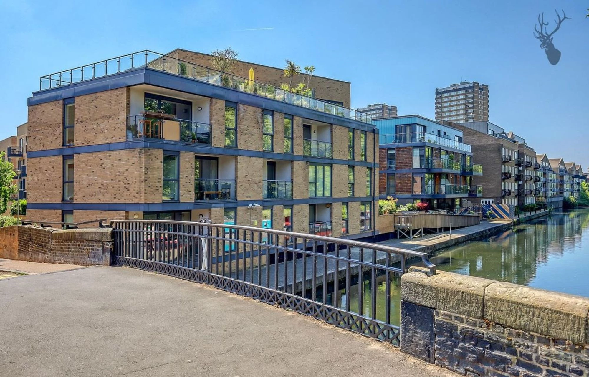 Similar Property: Flat in 