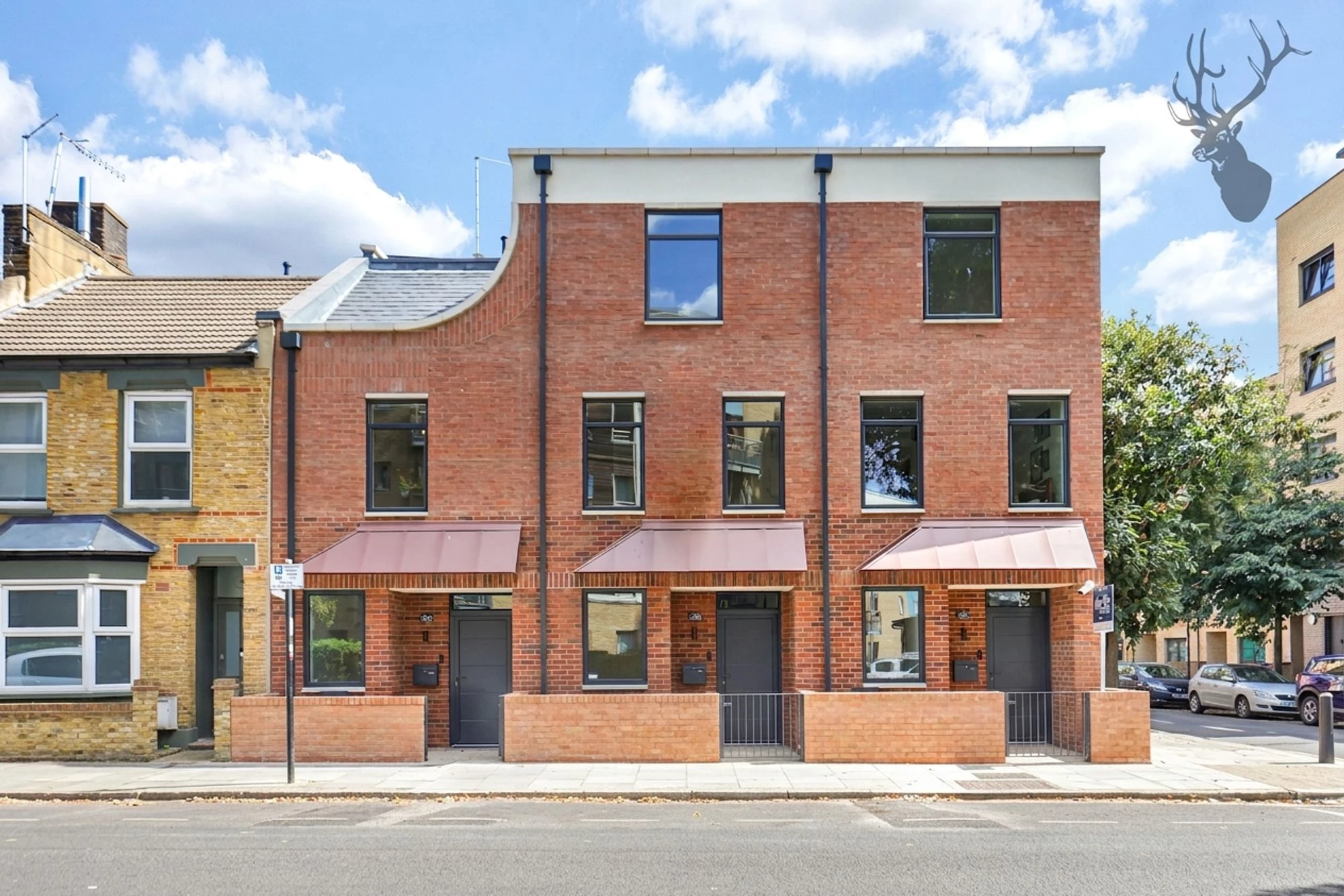 Similar Property: House Terraced in 