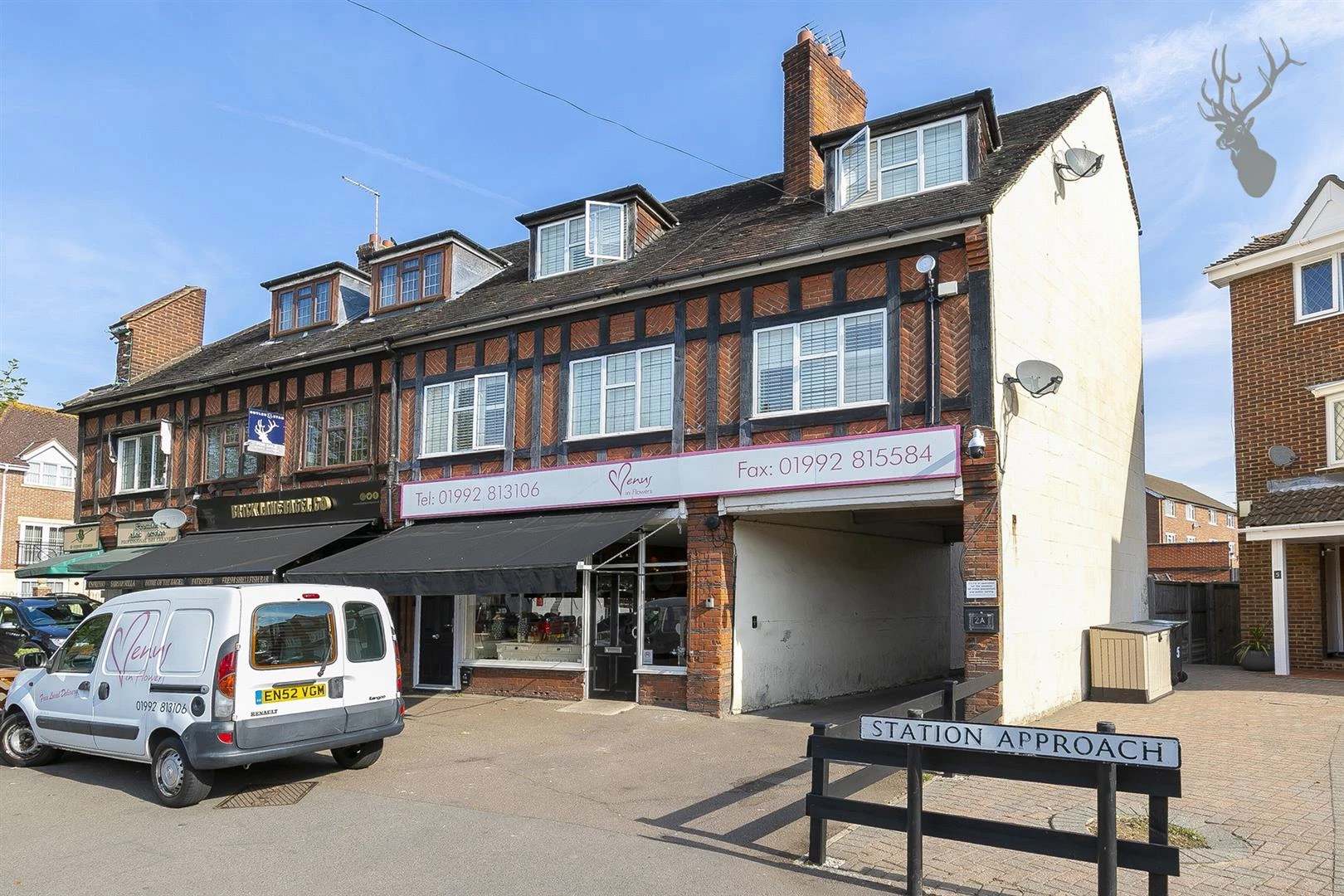 Station Approach Theydon Bois CM16