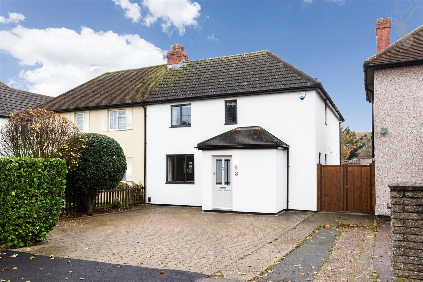 Similar Property: House - Semi-Detached in Theydon Bois